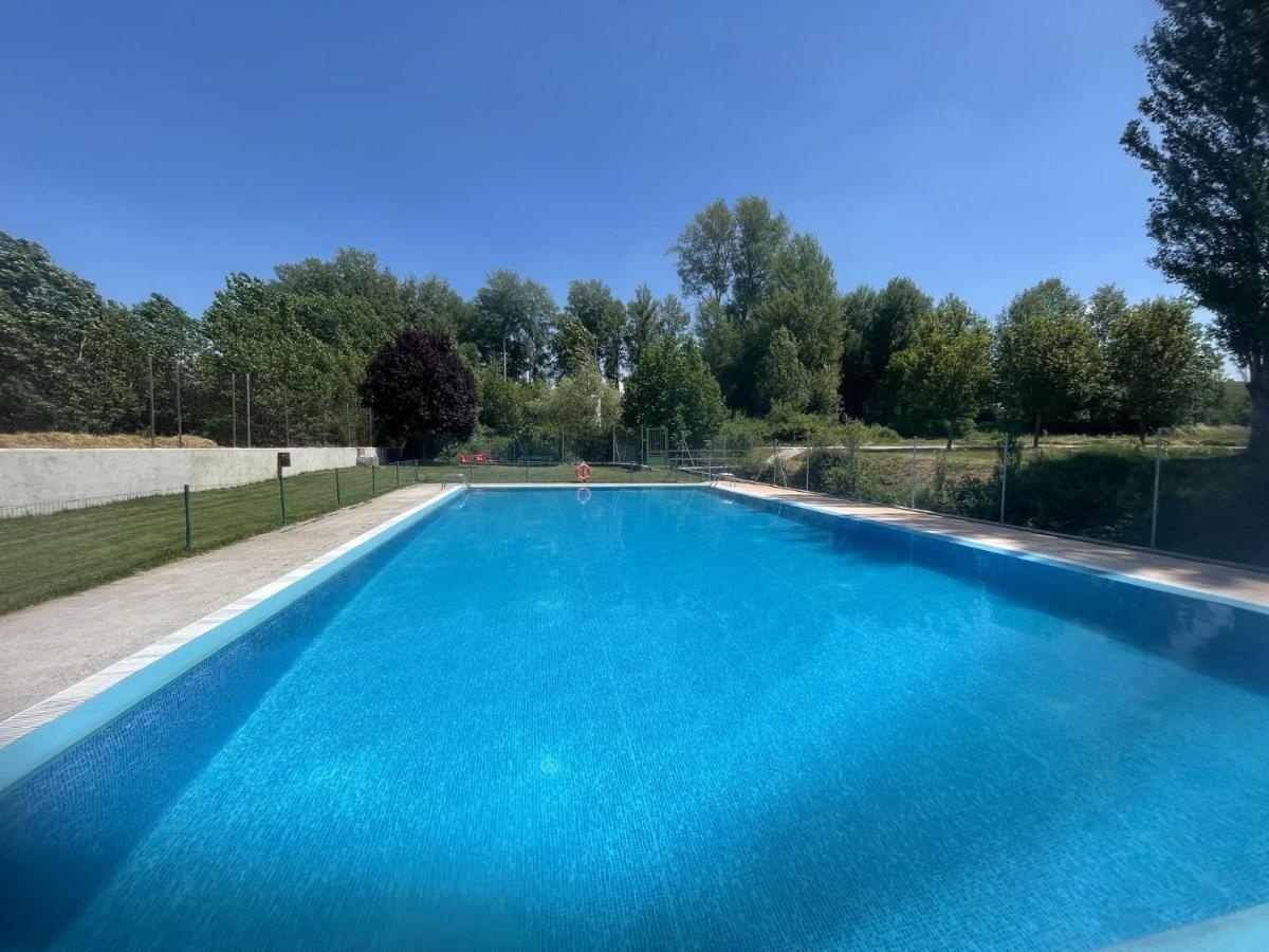 Apartamento Ribera Del Duero Reserva Tubilla del Lago Exterior photo